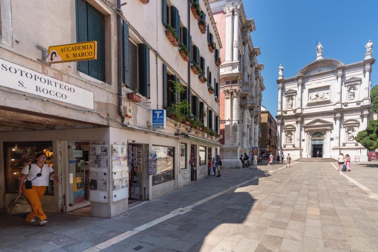 Campiello San Rocco Veneza Exterior foto